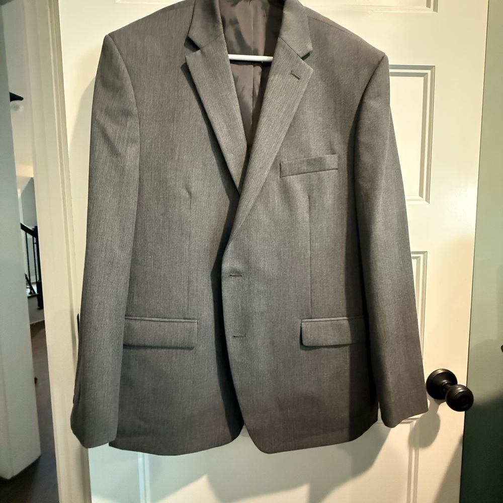 Chaps Men's Classic Gray Sport Coat